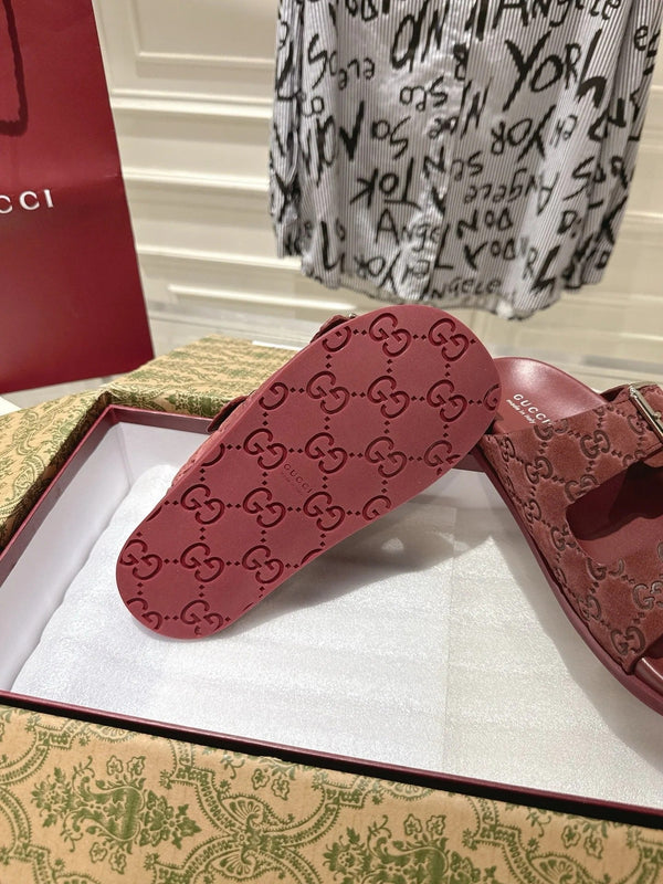 SANDALS IN NAVY RED SUEDE EMBOSSED LOGO SILVER HARDWARE