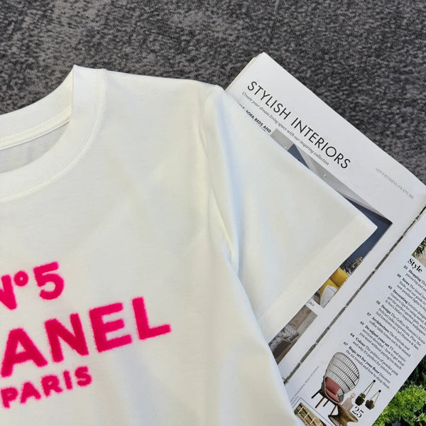 Chanel 2026 T-shirt Rose Lettre T Blanc Noir Coton 359108