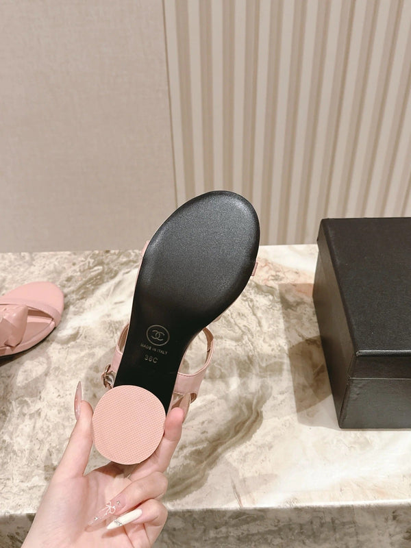 Sandales à nœud CC 26s 55 cuir de vachette rose 658466