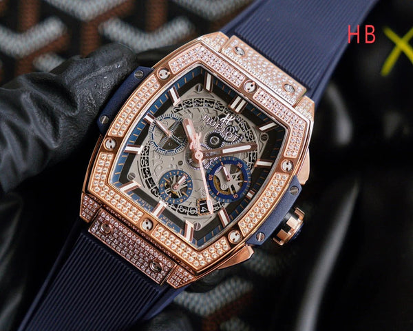 Montre Hublot Spirit of Big Bang Or Rose Pavée de Diamants 42mm Bracelet Bleu
