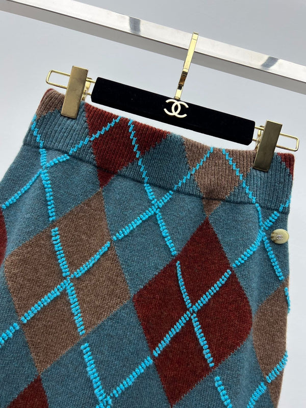 CHANEL ENSEMBLE 25S GILET EN MAILLE STYLE 255