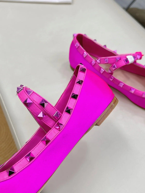 BALLERINES VALENTINO GARAVANI ROCKSTUD EN SATIN ROSE FUSCHIA