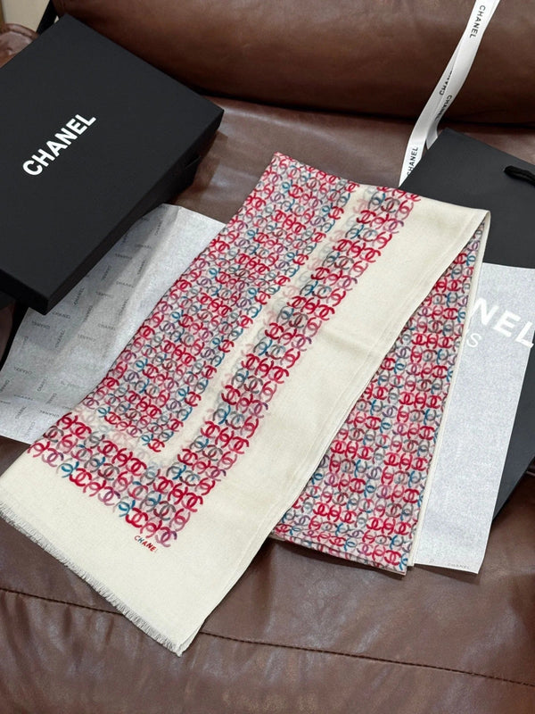 CHANEL 25S SCARF 200 IN CASHMERE 728978