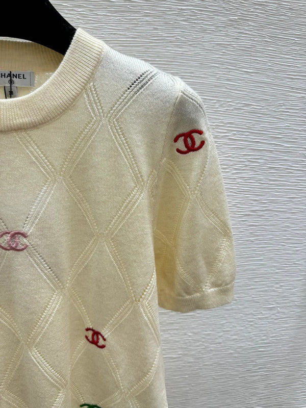 Chanel 2026 Col Rond Tricoté Manches Courtes Laine 132741
