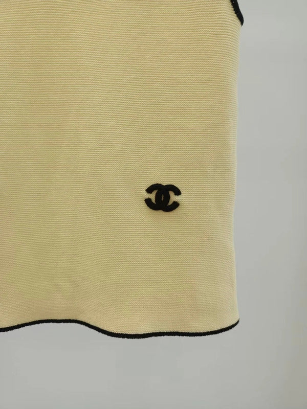 CC 2026 Yellow Block V-Neck Knitted Loose Vest Viscose 408884