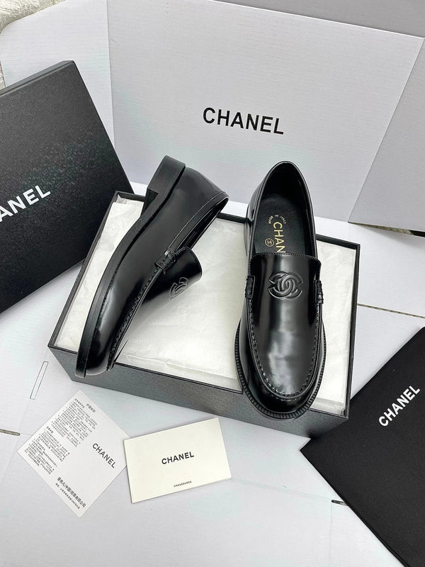 Mocassins CC 26s Double C Cuir de veau noir 645307