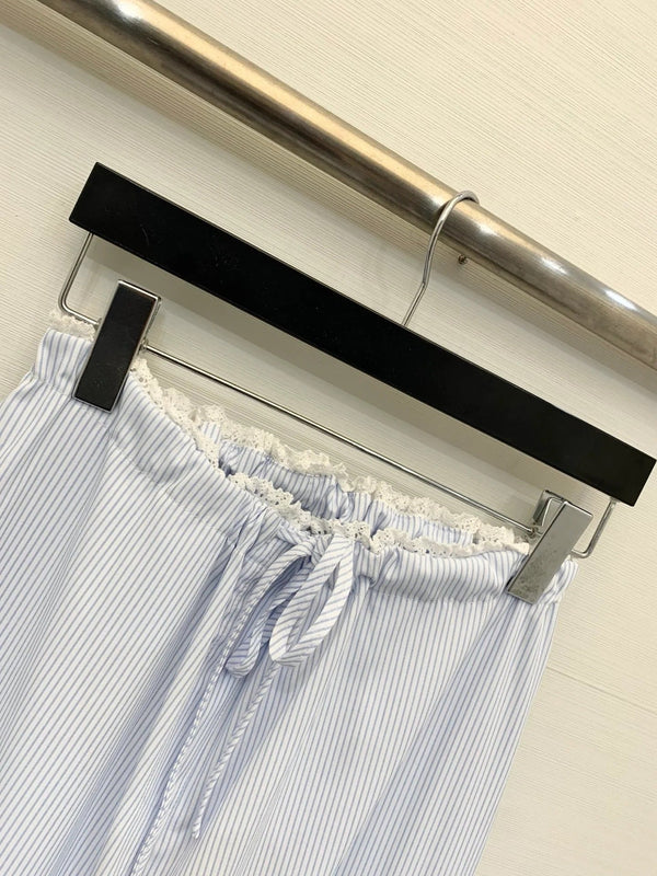 Pantalon en coton bleu clair Chanel 2026 en dentelle rayée