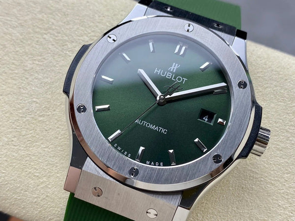 Hublot Classic Fusion 42mm Green Dial Green Rubber Strap