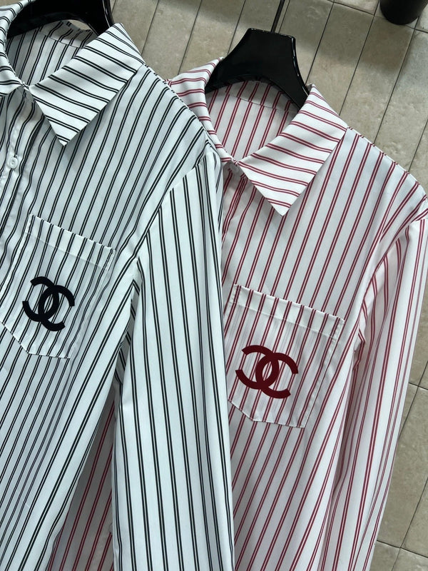 Chemise rayée brodée logo Chanel 2026 en coton rose et noir 355062