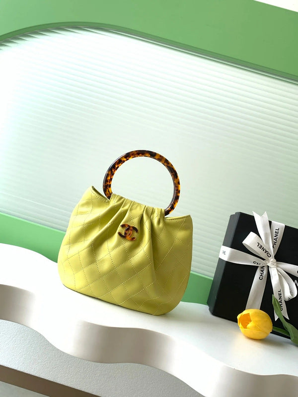 CC 2026 Pouch 24cm Tortoiseshell Leather Effect Plexi