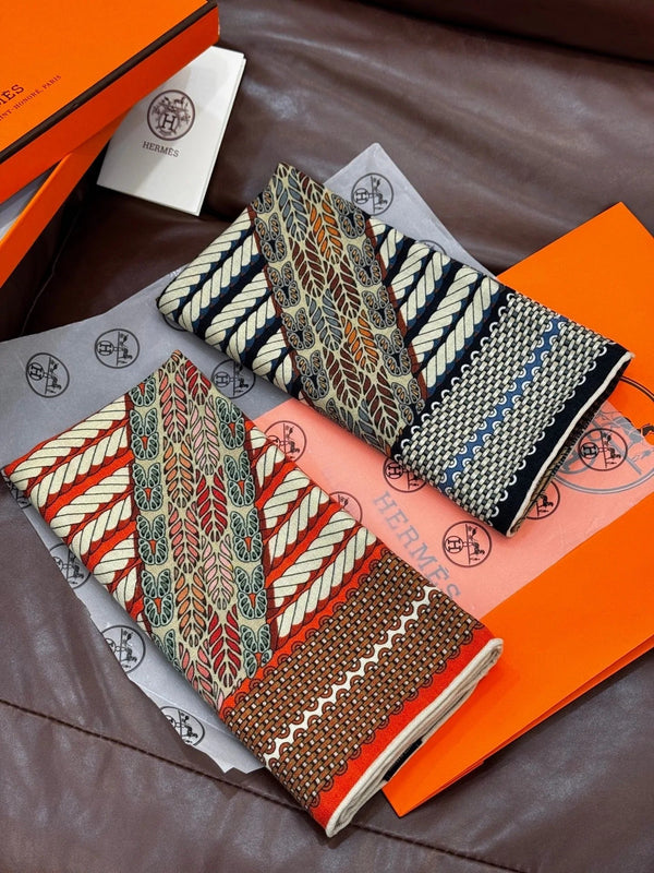 HERMES 25S SCARF 140 IN SILK TWILL 733918