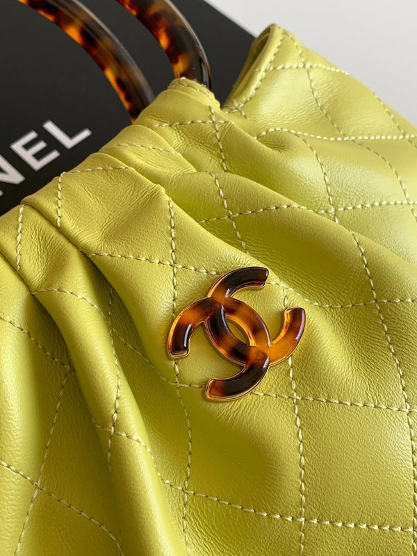 CC 2026 Pouch 24cm Tortoiseshell Leather Effect Plexi