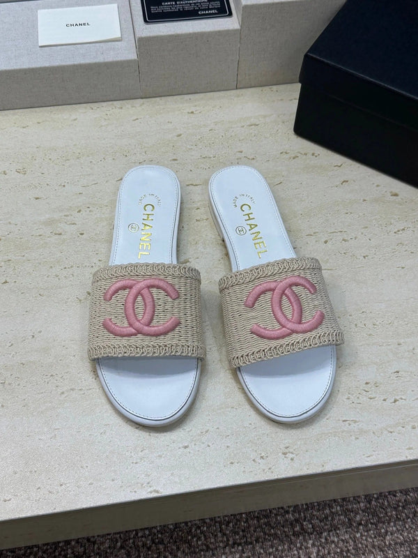 CC 2026 Double C Letter Slipper Woven Leather 787171
