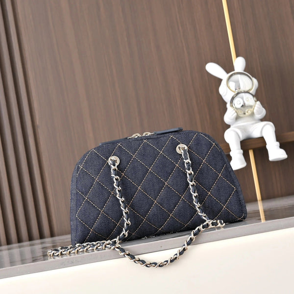 Sac à main CC 2026 en chaîne 19,5 cm, denim bleu et cuir 140656