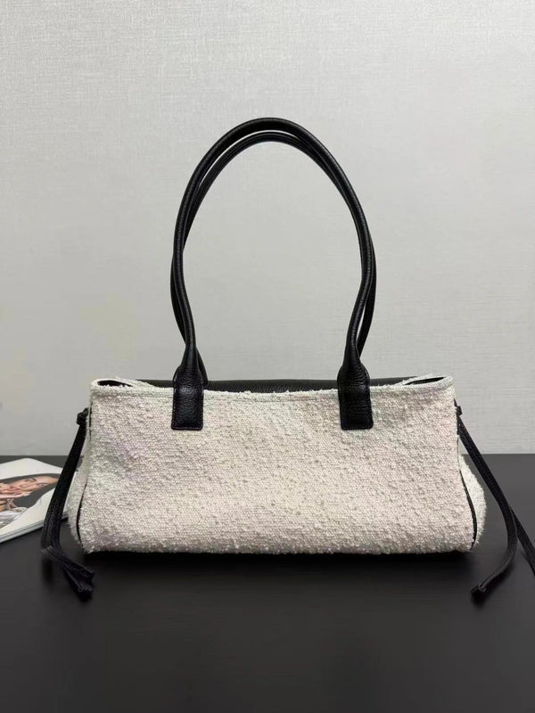CC 2026 "Urban Essential" East West Bag 31cm Black Cream Tweed Calfskin