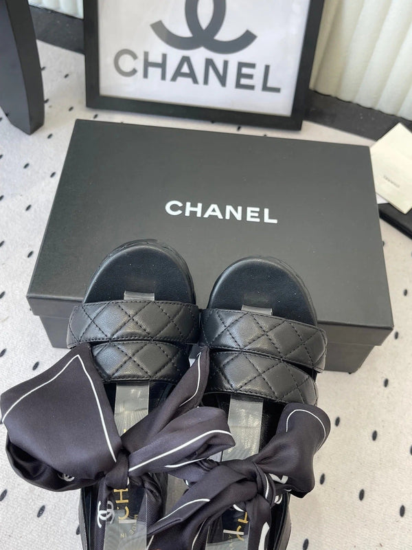 CC 26s Platform Sandals 75 Black Sheepskin 650087