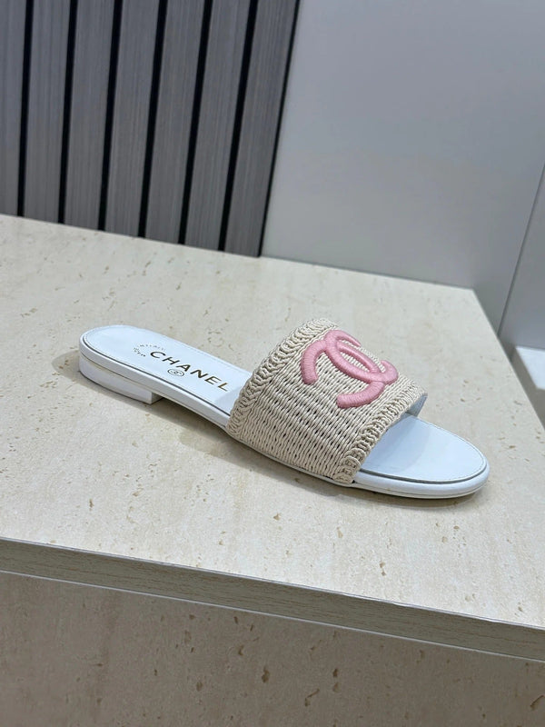 CC 2026 Double C Letter Slipper Woven Leather 787171