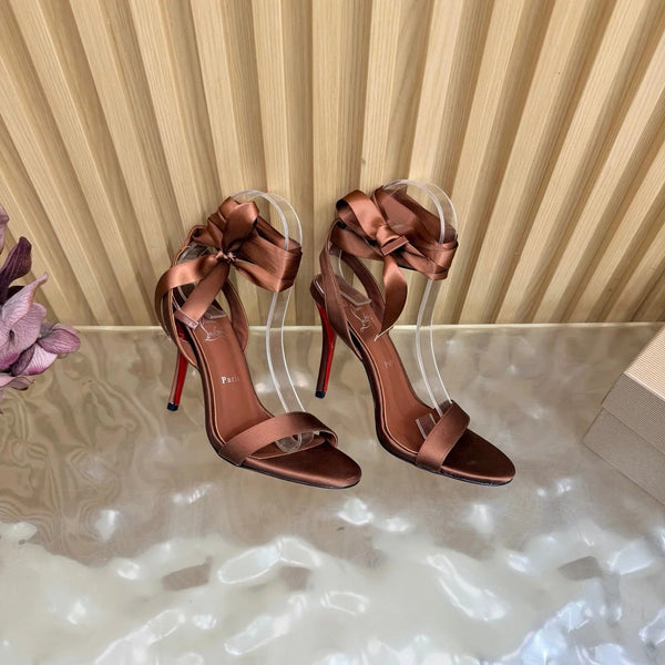 CL 2026 Cassia Lace Up Pumps 100mm Crepe Satin 775976