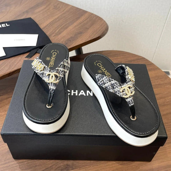 CC 2026 Thong Sandal Platform Tweed Gold Logo Details 790372