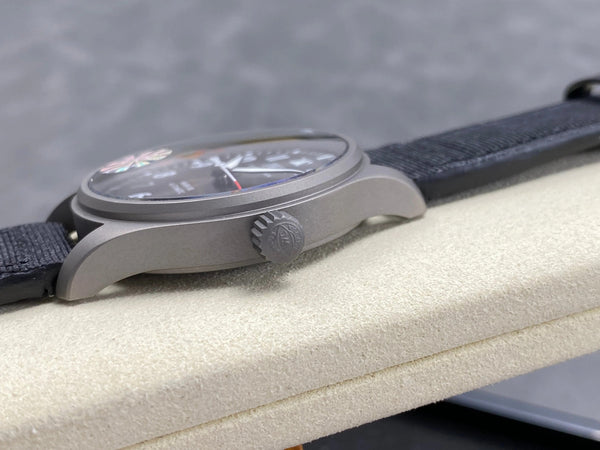 IWC Pilot 40mm Black Dial Gray Case Woven Fabric Strap