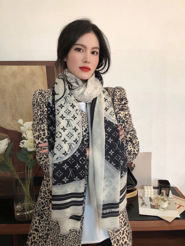 SCIARPA LV 200 CM IN CASHMERE 732076