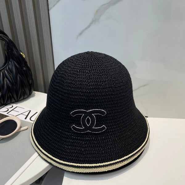 STRAW BUCKET HAT IN BLACK 672971
