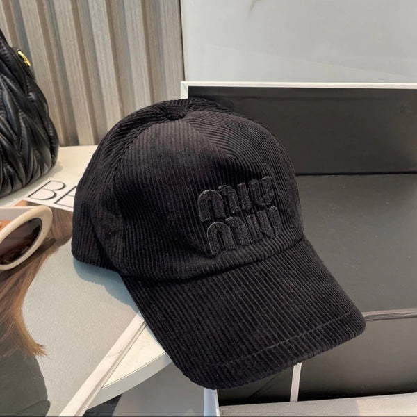 MM BASEBALL CAP IN CHARCOAL BLACK VELVET