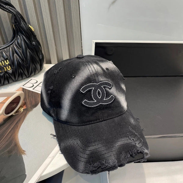 BASEBALL HAT IN BLACK JEAN 672993