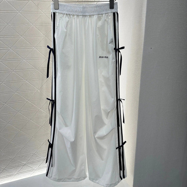 PANTALONI MIUMIU A VITA ALTA CON FIOCCO 276654