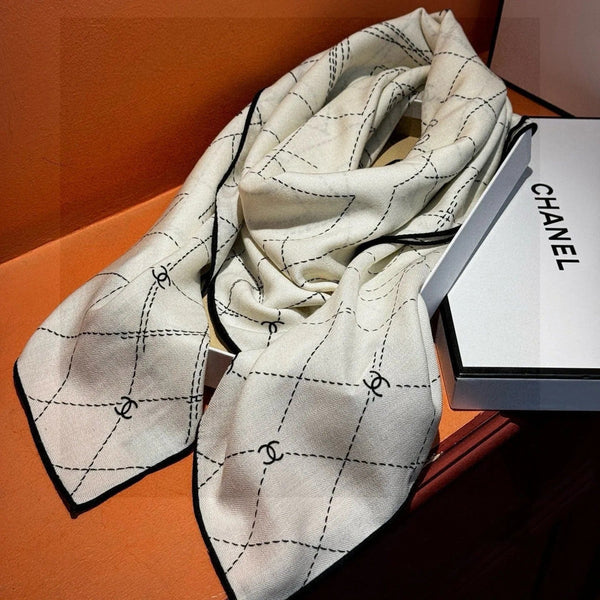 CHANEL 25S SCIARPA 140 IN SETA 735801