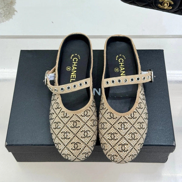 Ciabatte basse CC 25ss in beige impreziosite da strass