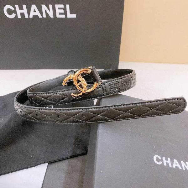 CINTURA DOPPIA C 20MM IN PELLE DI VITELLO NERA CON CUCITURE TRAPUNTATE E FIBBIA A SPIRALE IN ARGENTO