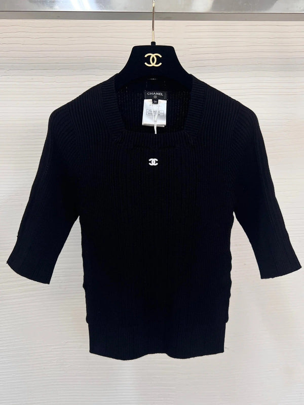 HAUT EN MAILLE CHANEL STYLE 22