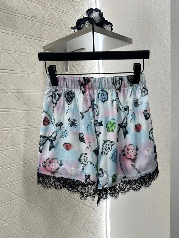 CHANEL 25S SHORT STYLE 114