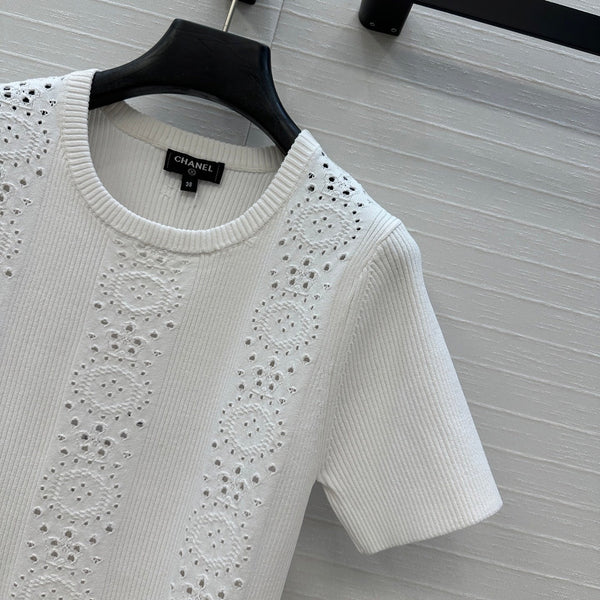 HAUT EN MAILLE CHANEL STYLE 64