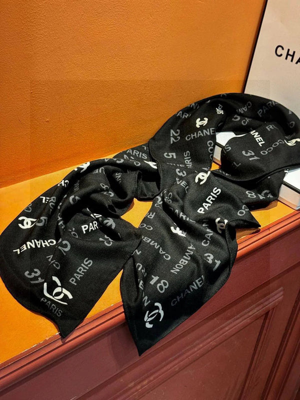 CHANEL 25S SCARF 140 IN CASHMERE SILK 733897