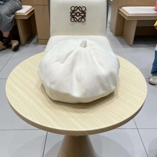 BERET HAT IVORY WITH LOGO 672660