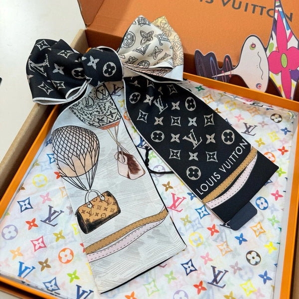 LV TWILLY 120 CM IN SILK 714367