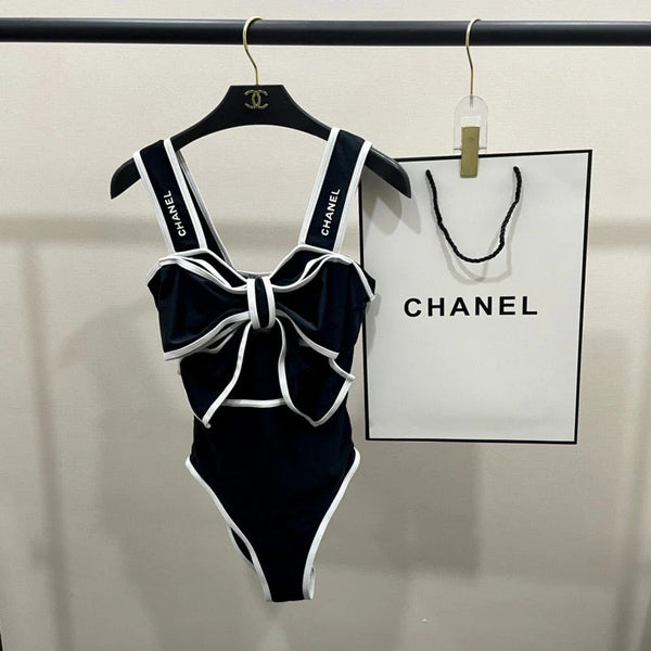 BODYSUIT SWIMSUIT IN BLACK AND WHITE TRIM 627829