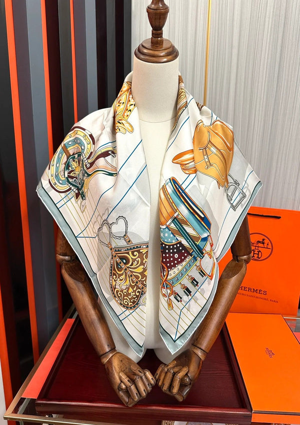 HERMES 25S SCARF 90 IN SILK 001