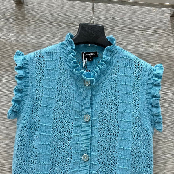 TOP SANS MANCHES CHANEL MODÈLE 73