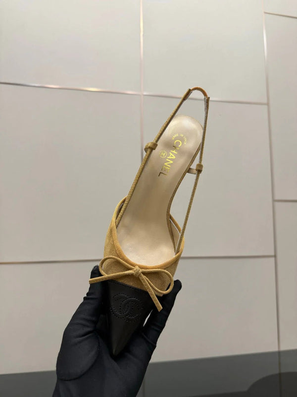 CC 26s Escarpins à bride arrière 65 Daim marron noir Cuir de vachette 651327