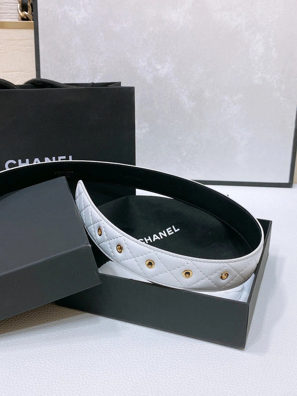 CC 30MM BELT IN WHITE EMBROIDERED CALFSKIN WHITE MIX BLACK METAL LOGO GOLD HARDWARE