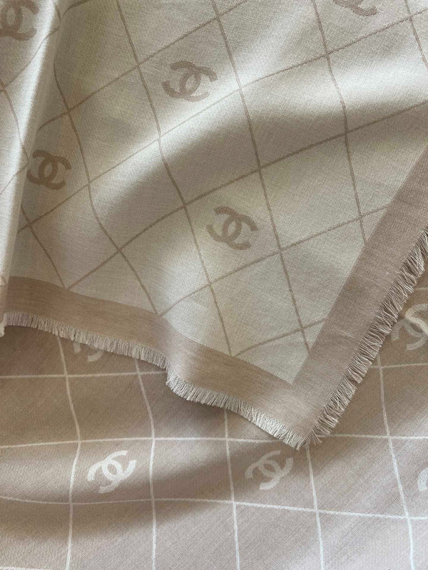 CHANEL 25S SCARF 140 IN WOOL SILK 700809
