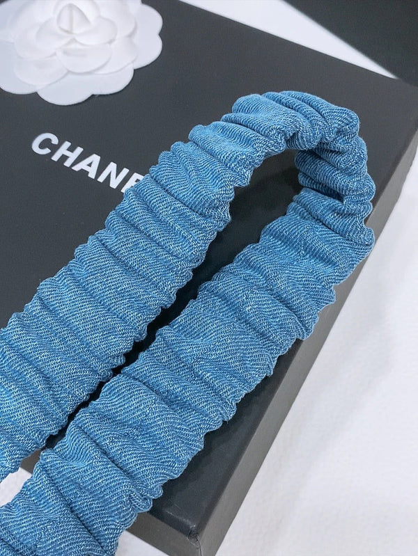 CINTURA ELASTICA DOPPIA C 30MM IN DENIM BLU FIBBIA ORO CRISTALLO RILIEVO