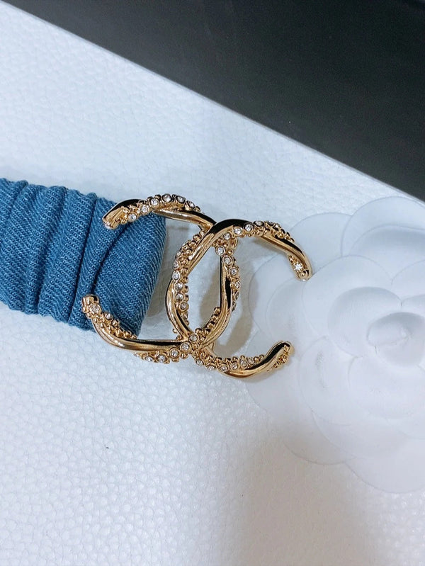 DOUBLE C ELASTIC BELT 30MM IN BLUE DENIM GOLD CRYSTAL BUCKLE