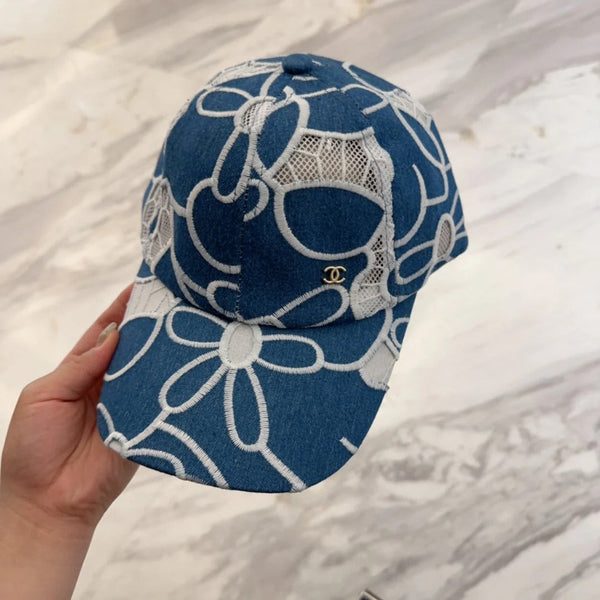 CASQUETTE DE BASEBALL EN DENTELLE FLORALE 672633