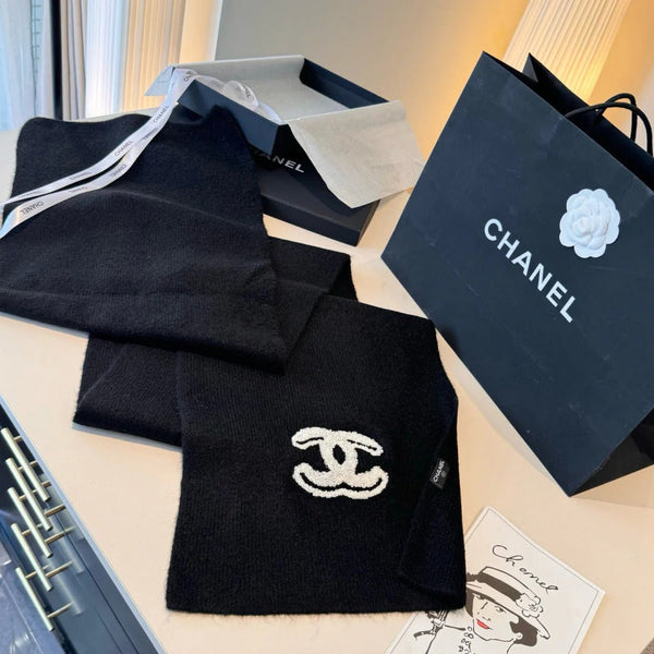 CHANEL FOULARD 25S 180 CM EN CACHEMIRE 944019