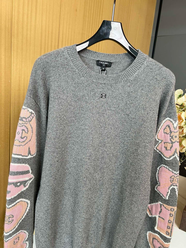 CHANEL PULL 25S MODÈLE 195