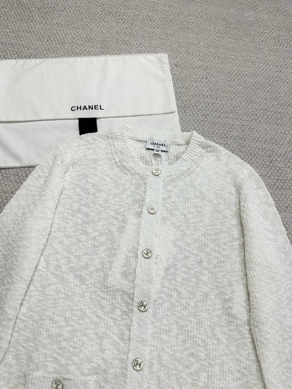 PULL CHANEL TAILLE 38